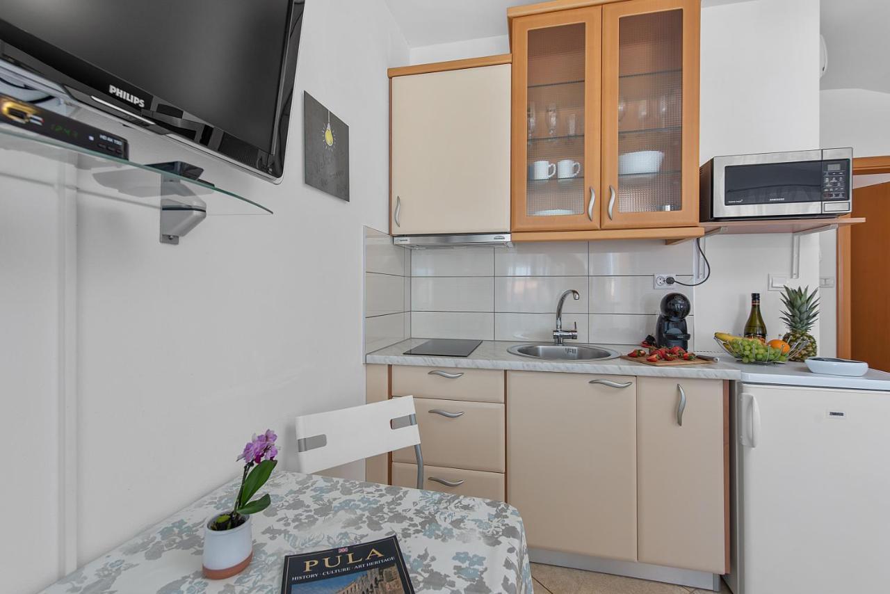Summer House Пула Екстериор снимка